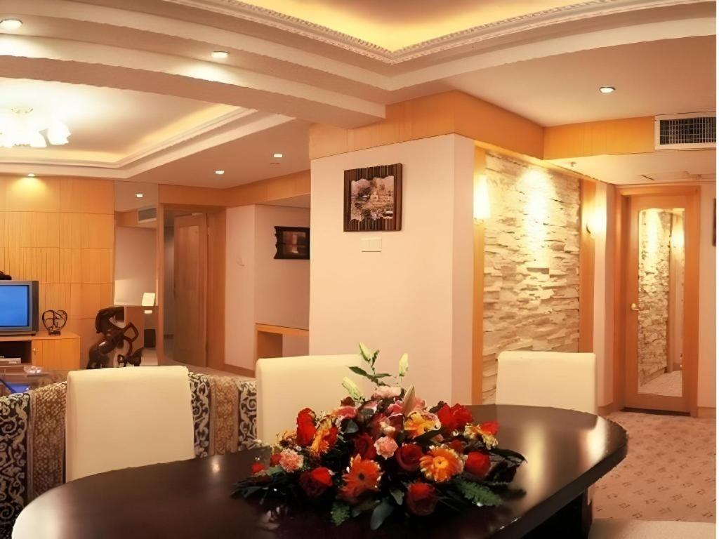Golden Lustre Hotel Shenzhen Eksteriør bilde