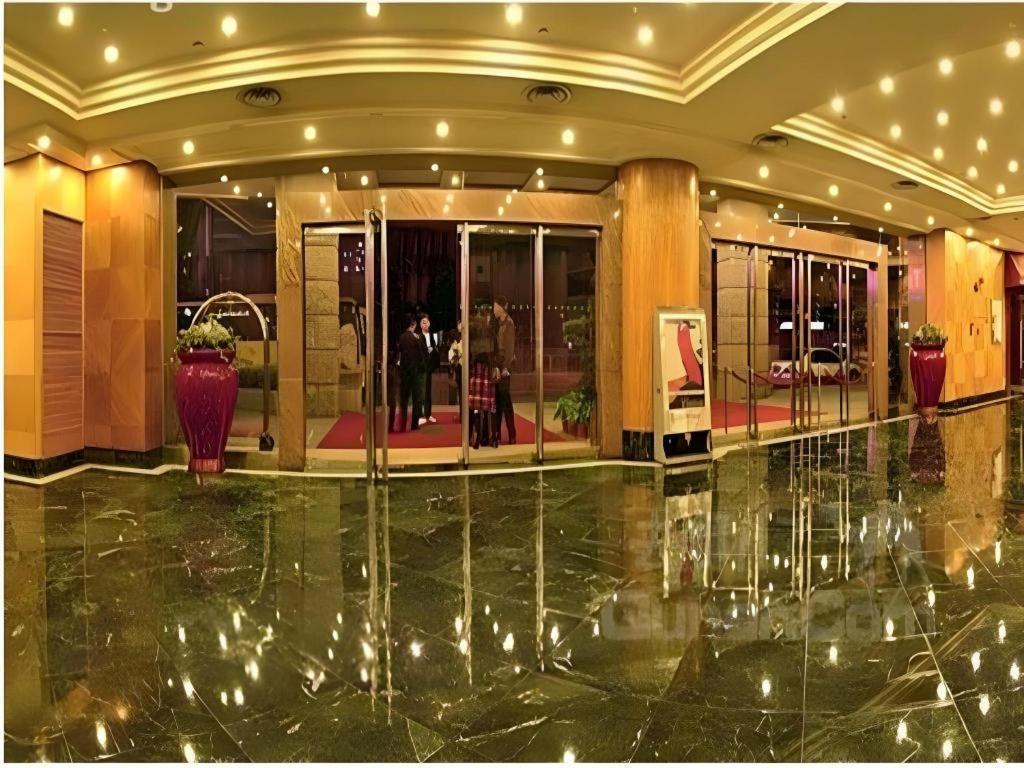 Golden Lustre Hotel Shenzhen Eksteriør bilde